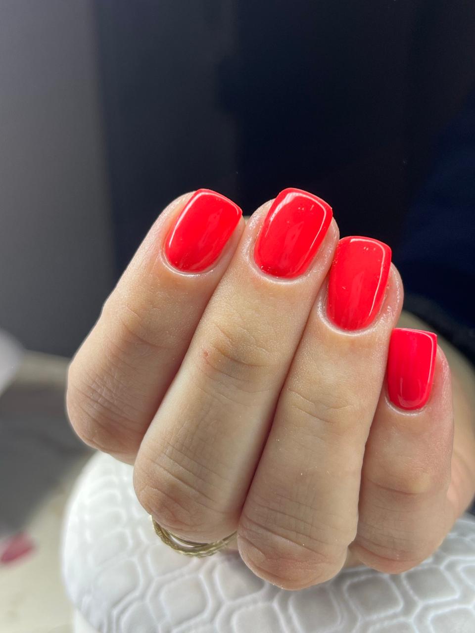 Esmaltação vermelha